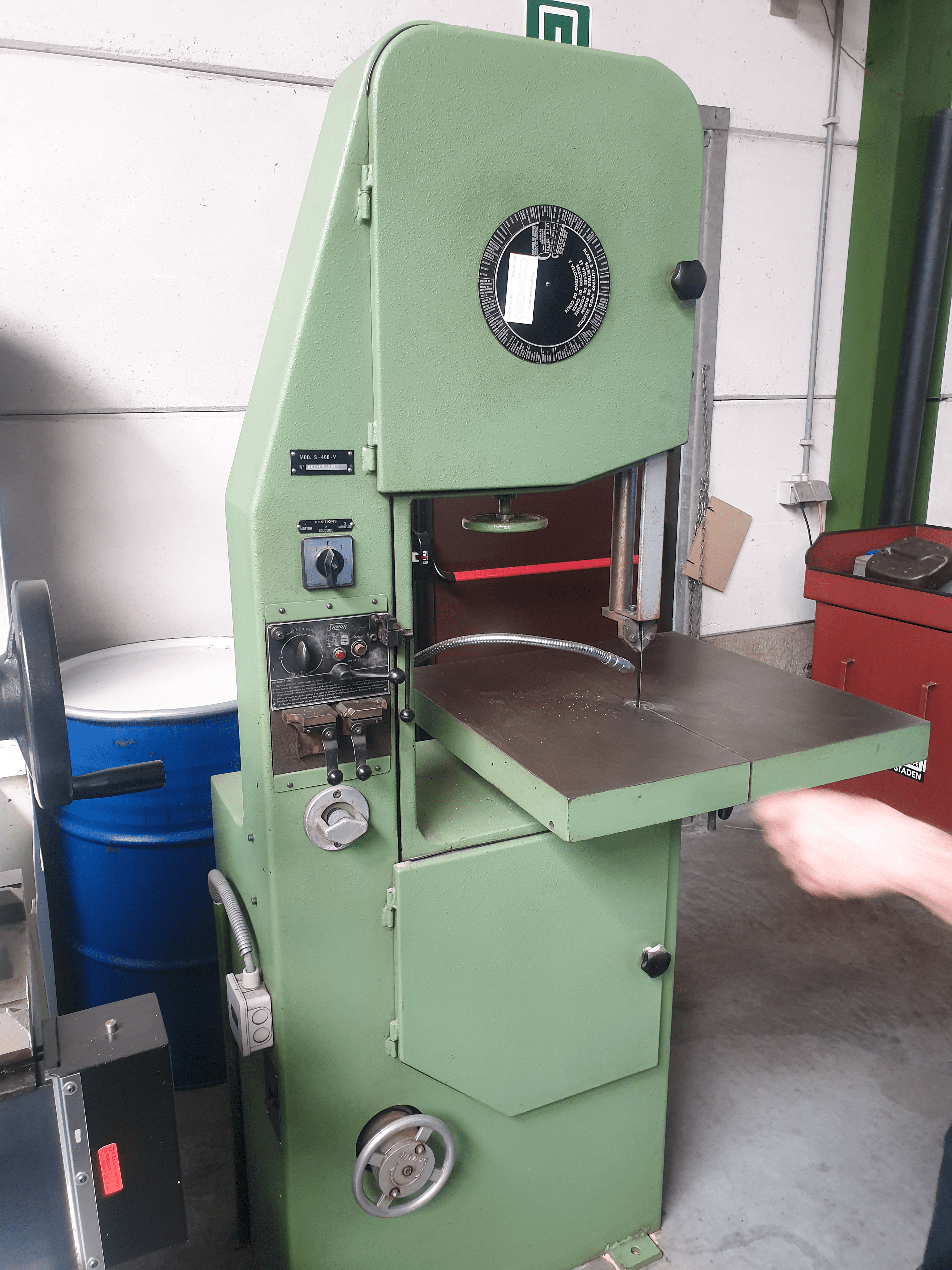 Usado Samur S-400-V - Sierra de cinta vertical - 2011