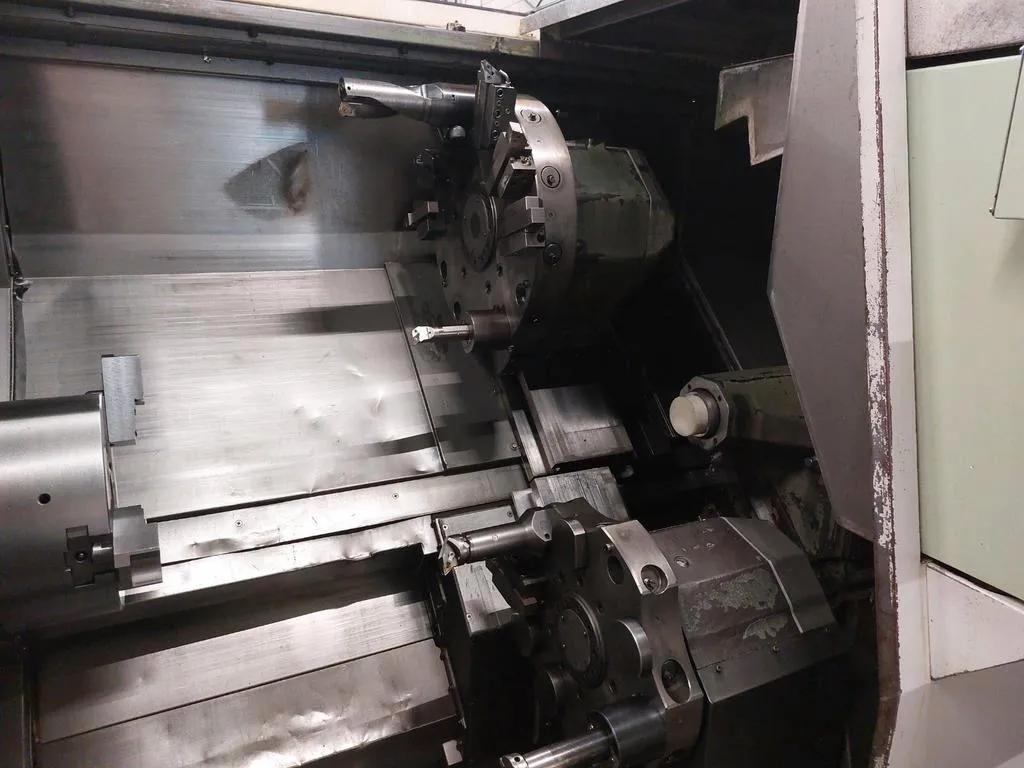 Gebruikt Okuma LR 25 I CNC Draaibank