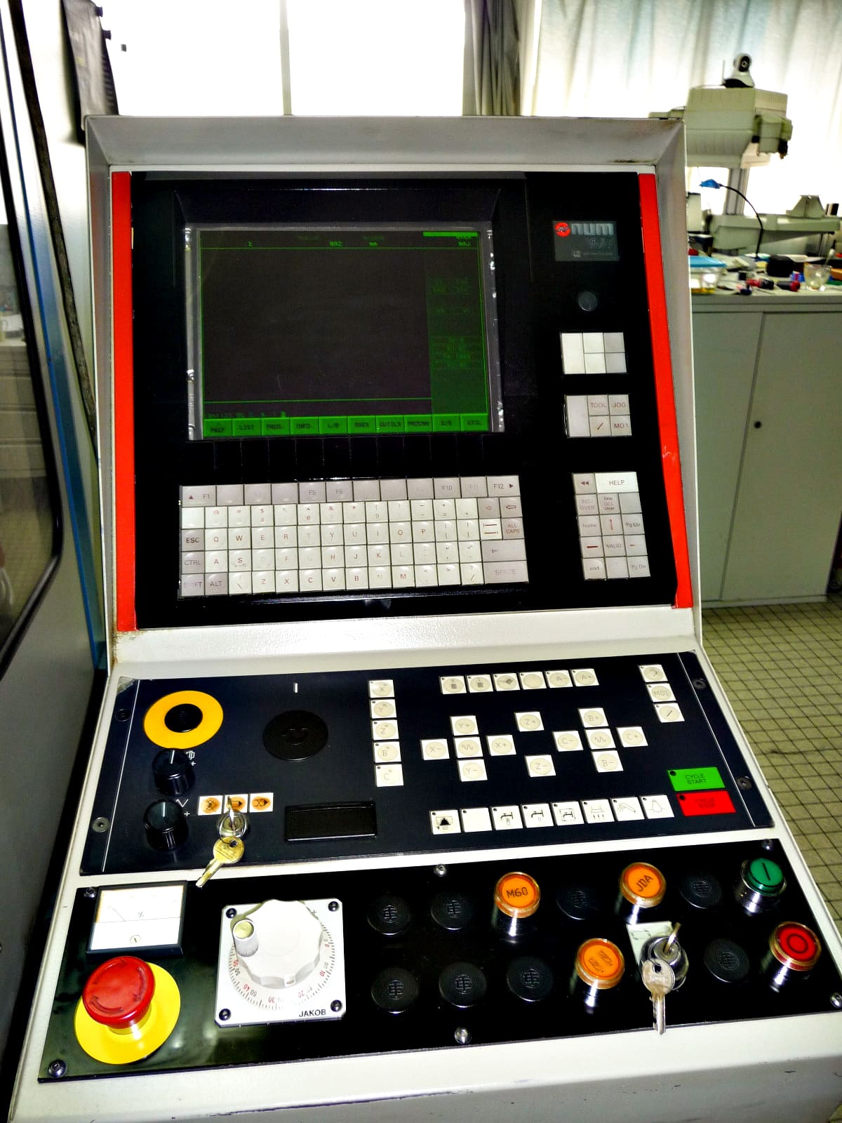 Gebruikt Willemin macodel W408 - Vertical machining centre - 1995