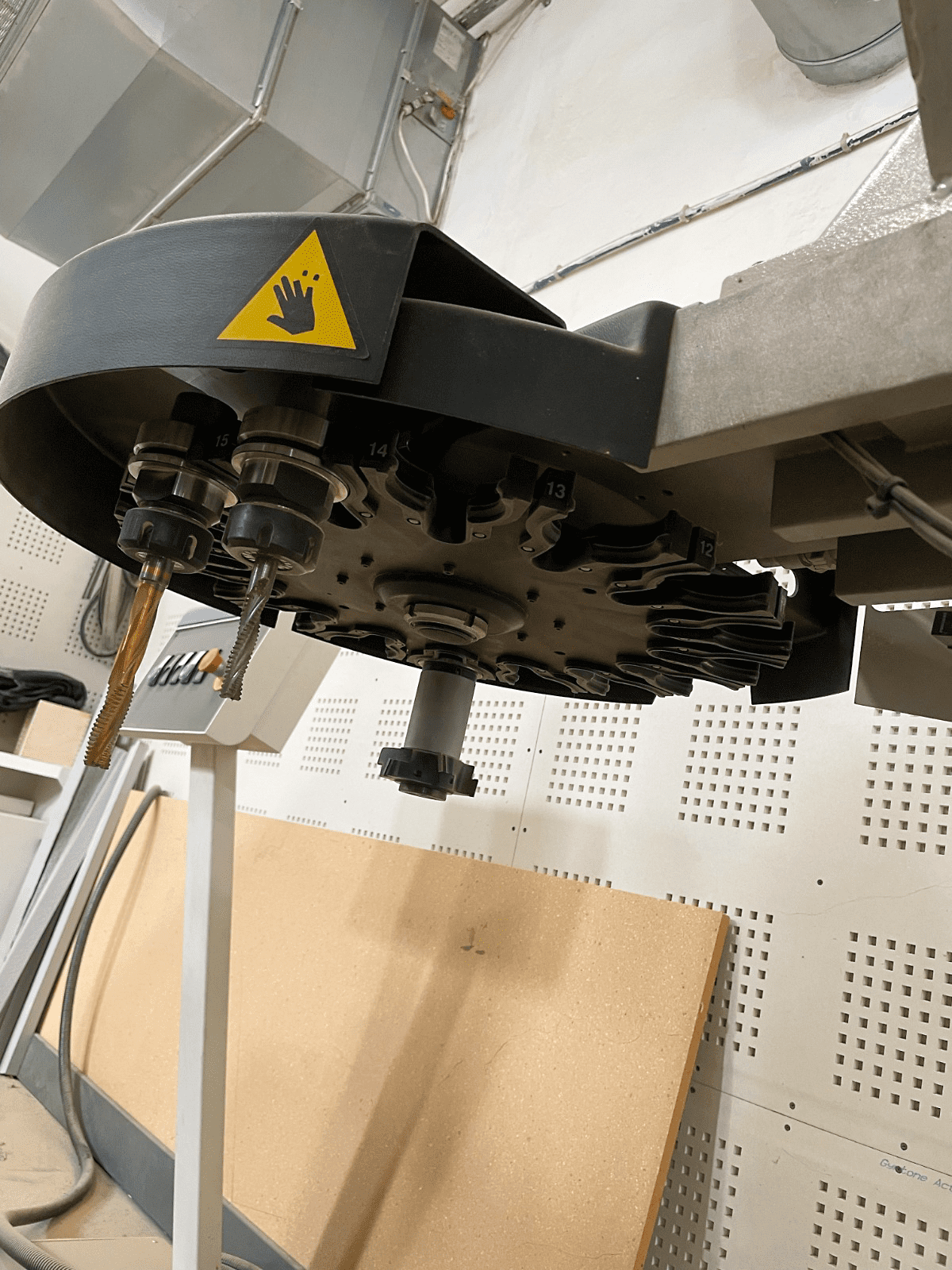 Usado SCM Accord 30 FX - Centro de Mecanizado CNC - 2013