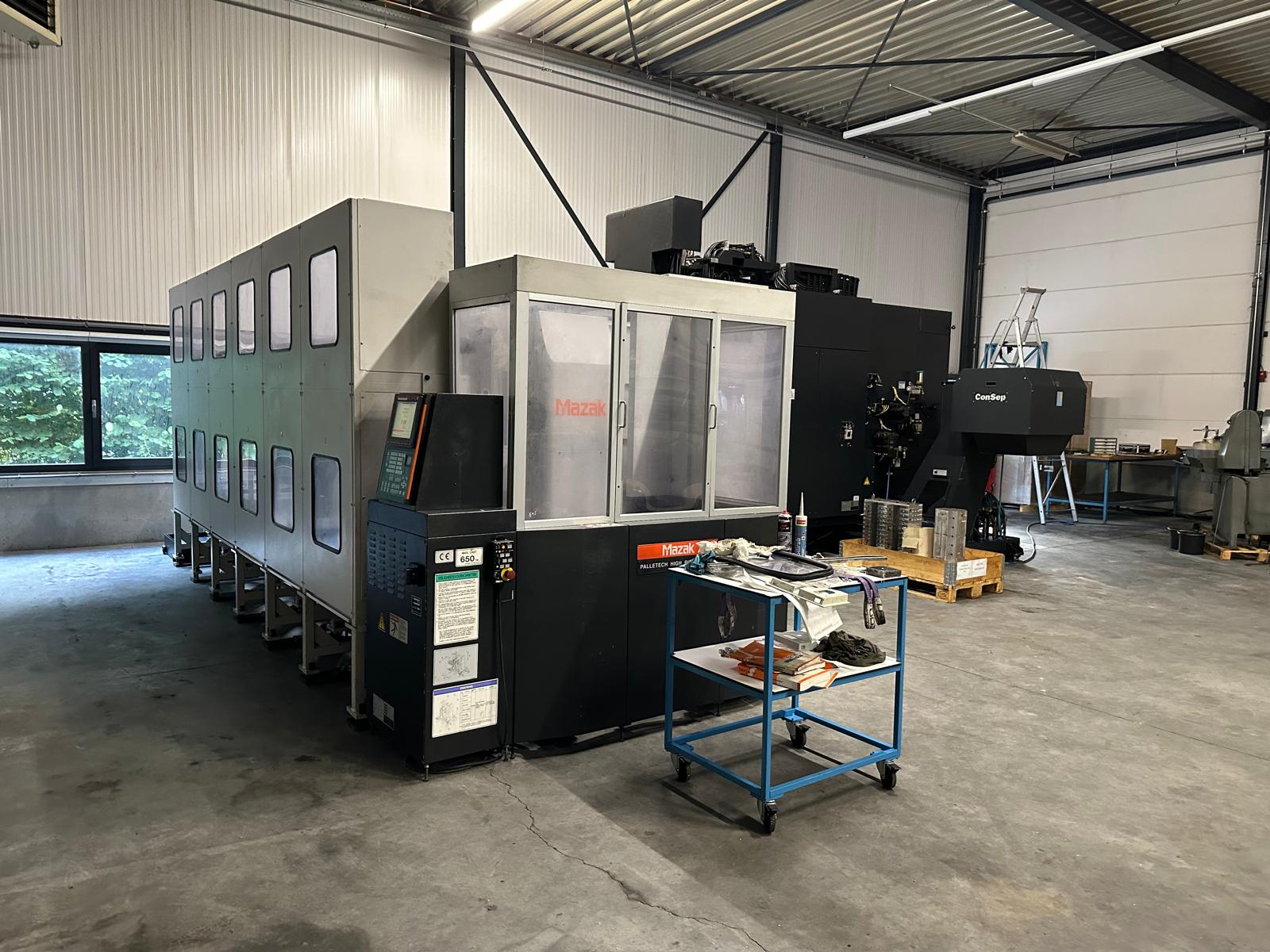 Used Mazak Variaxis 730-5X I Vertical Machining Center I 2005