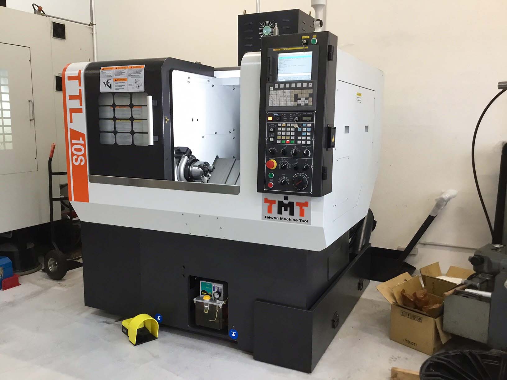 Usado Torno CNC TMT TTL-10S I 2022