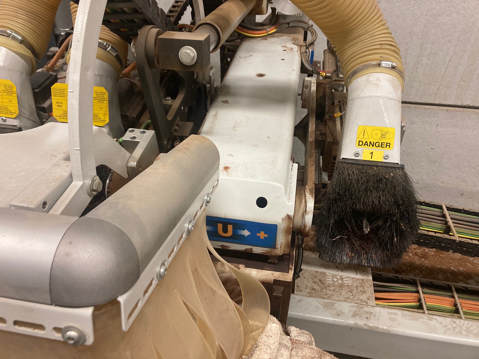 Usado Centro de mecanizado CNC Masterwood Teknomat 2000 I 2009