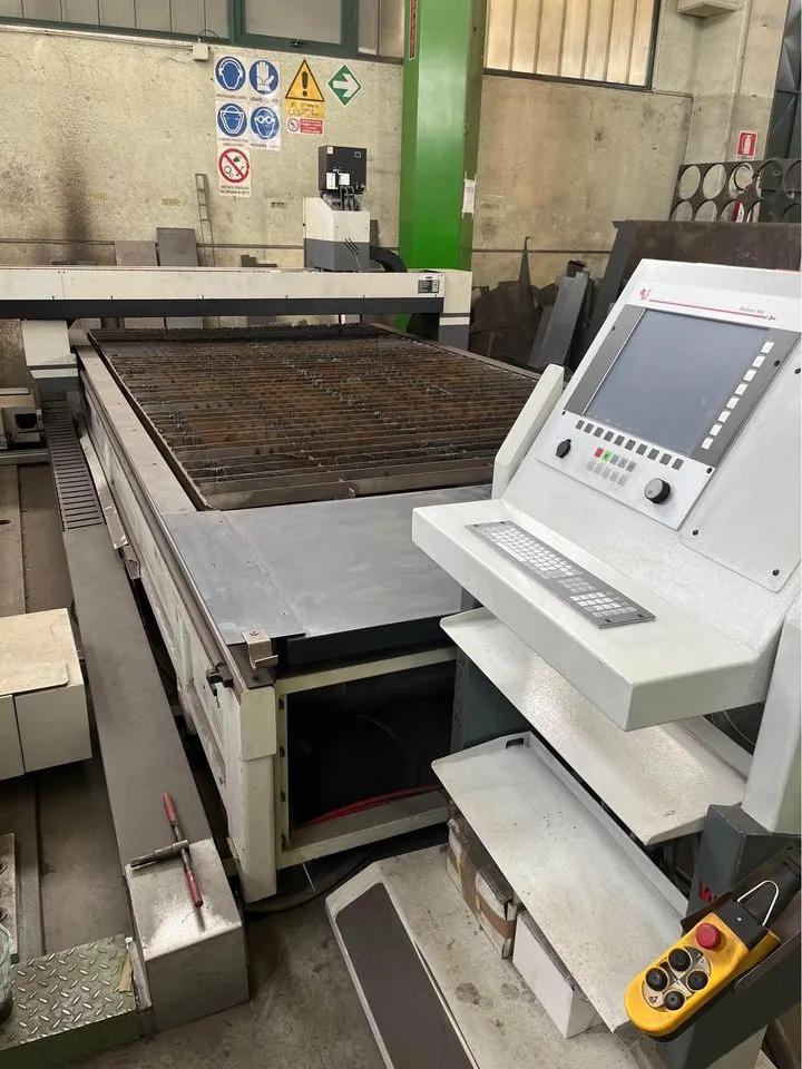 Gebruikt Warcom W-Power M 2040 I Plasma Snijden