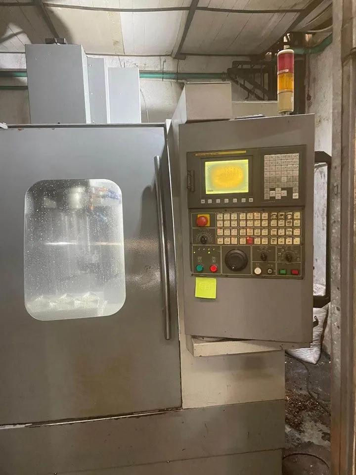 Gebruikt Leadwell V-30i I Verticaal Bewerkingscentrum