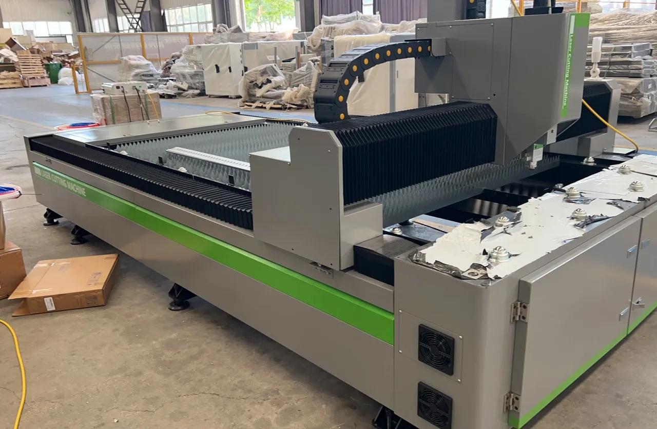 Leapion LF-3015EA 1500W