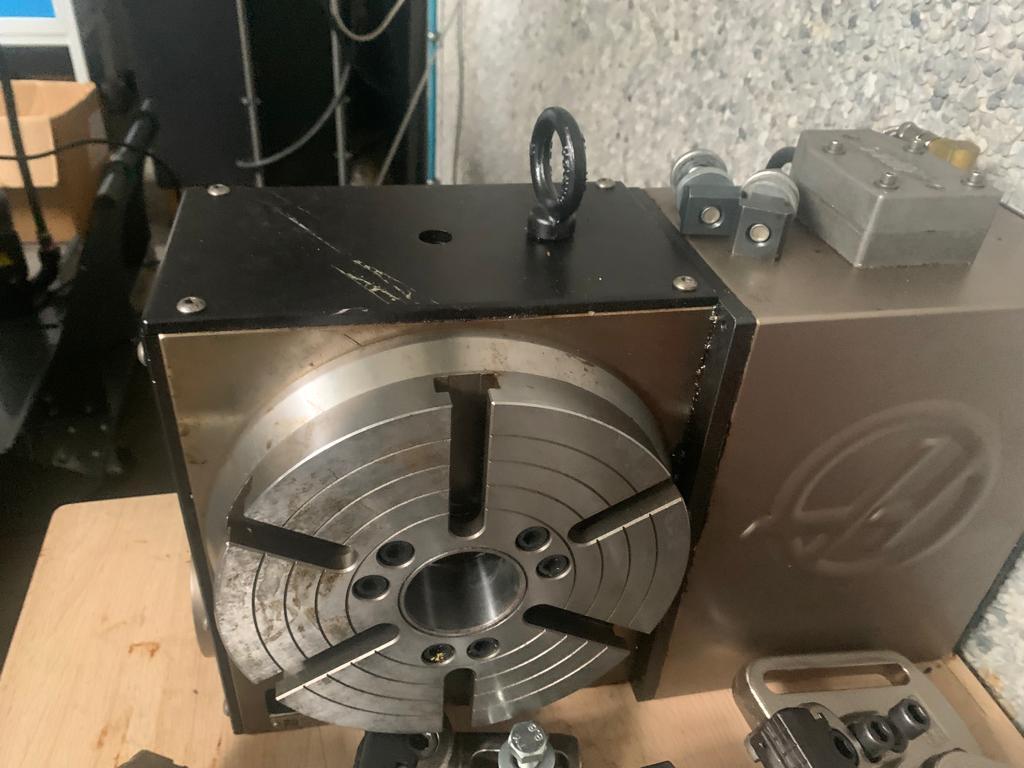 Used Haas VF 2 - Vertical Milling Machine - 2017