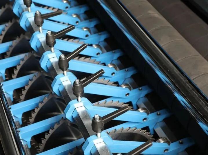 Ozgenc Makina WDCS 960 I MDF Meervoudige Snijmachine