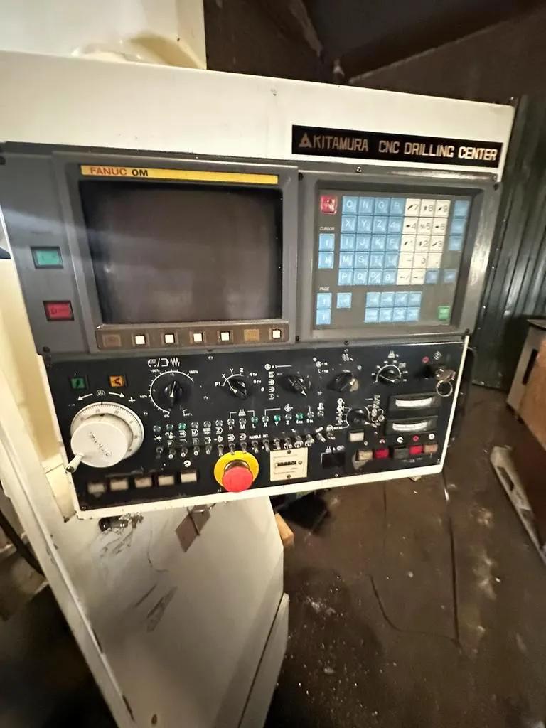 Gebruikt Kitamura Mycenter-1 I Vertical Machining Center
