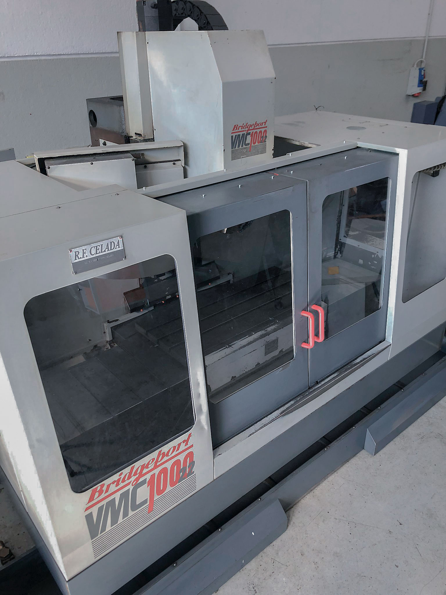 Gebruikt Bridgeport VMC 1000-22 - Verticale bewerkingscentra - 1995