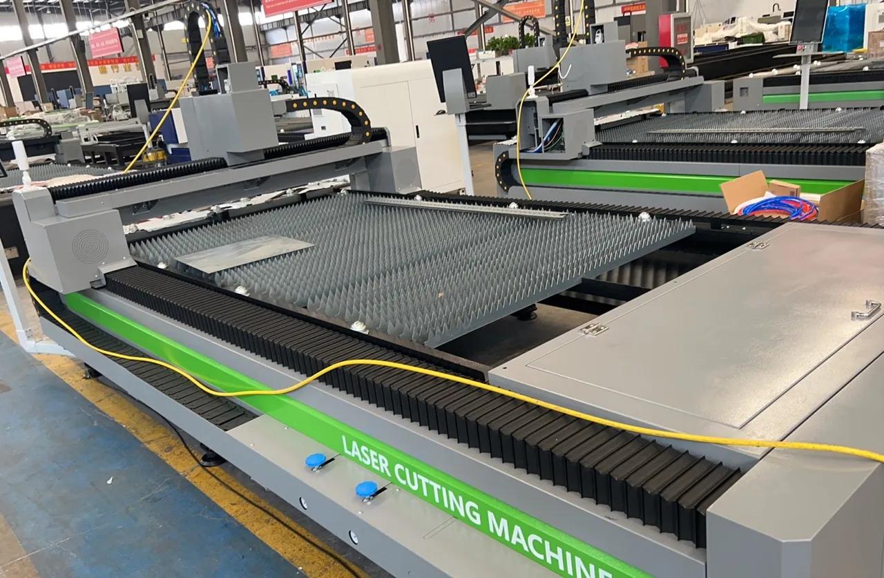 Leapion LF-3015EA 1500W