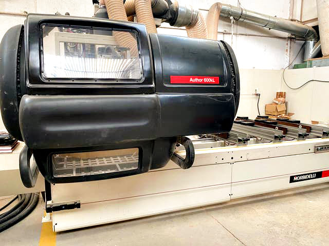 Usado Morbidelli Author 600 KL - Centro de mecanizado CNC - 2002