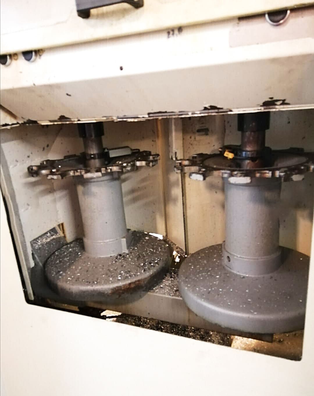 Gebruikt DECKEL MAHO DMU 50 VL