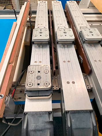 Usado Masterwood Winner 2.4k - Centro de Mecanizado CNC - 2003