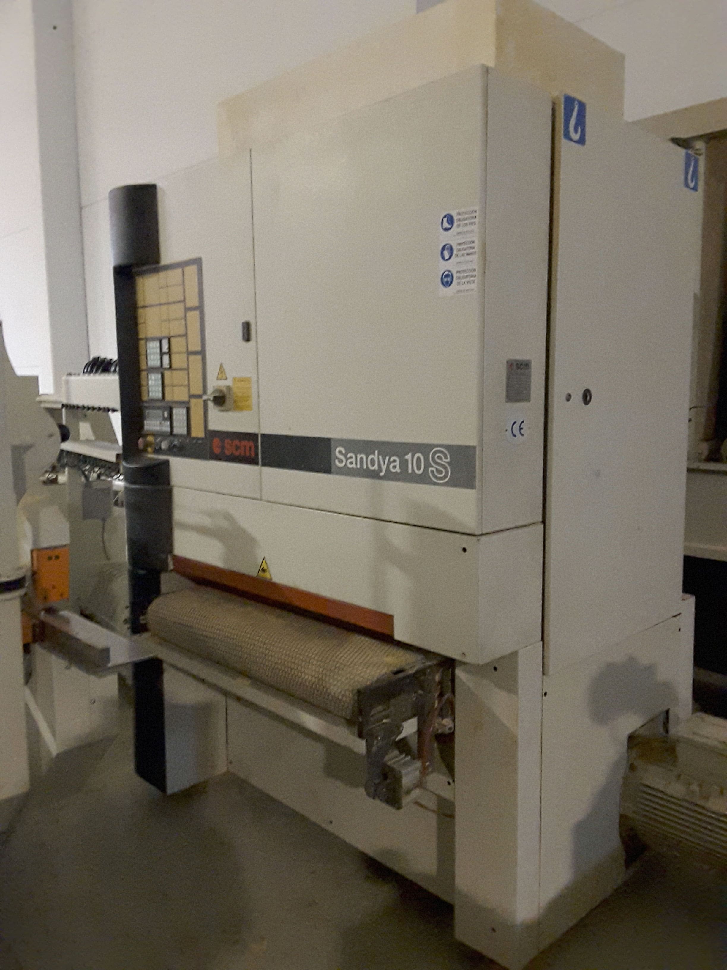 Usado SCM Sandya 10S - Lijadora de Banda - 1999