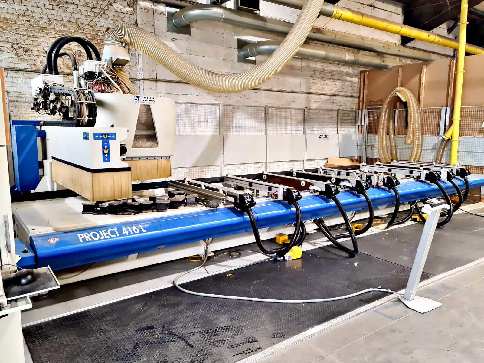 Usado Masterwood Project 416L - Centro de mecanizado CNC - 2003