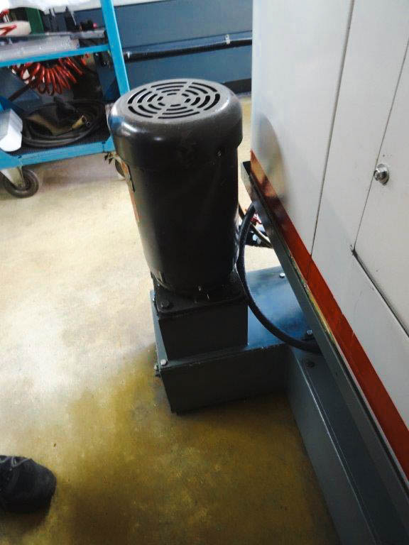 Gebruikt Cincinnati Milacron Sabre 750 - Verticaal bewerkingscentrum - 1998