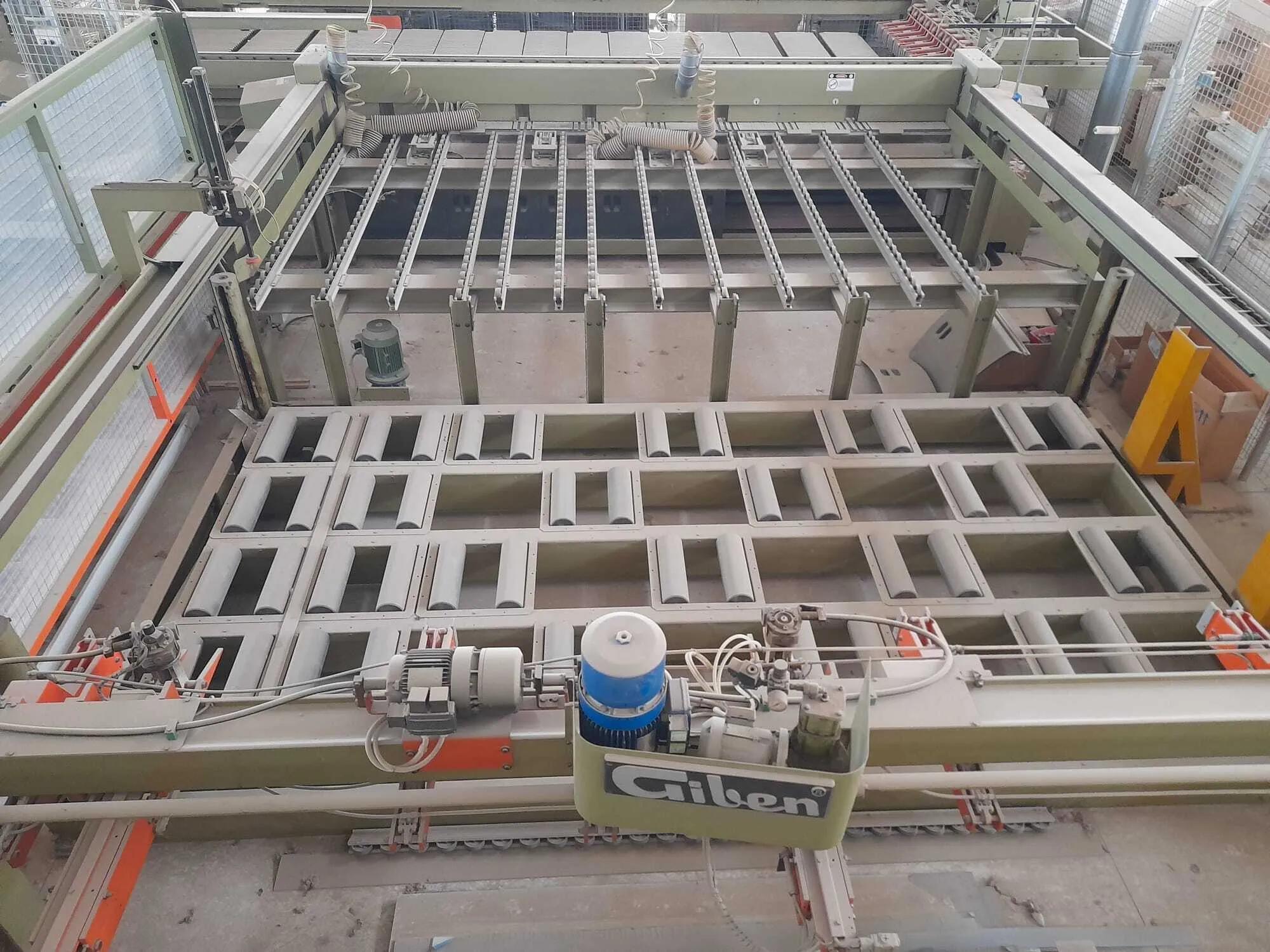 Usado Sierra de Viga Giben MK 2