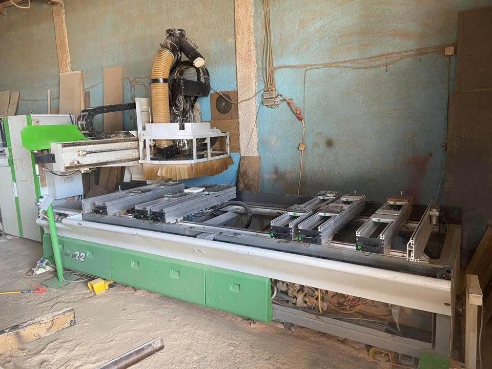 Gebruikt Biesse Rover 22 I CNC Bewerkingscentrum