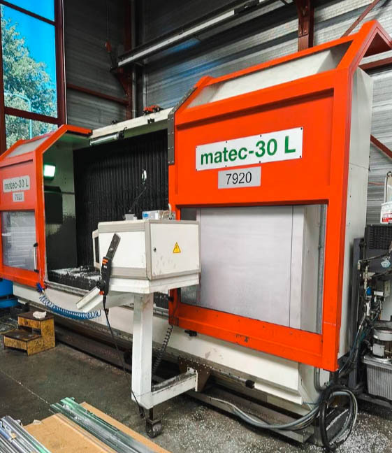 Used Matec 30L - Vertical Machining Center - 2000