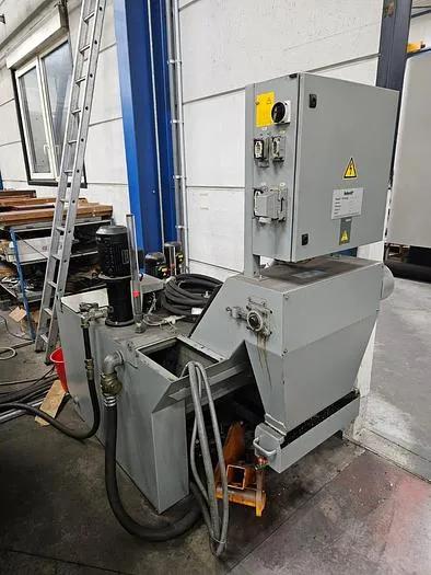 Usado Centro de Mecanizado Vertical Deckel Maho DMU 80T I