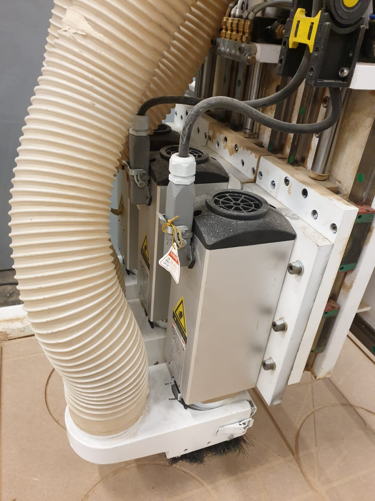 Gebruikt IntechCNC LFM1325-3 - CNC Router