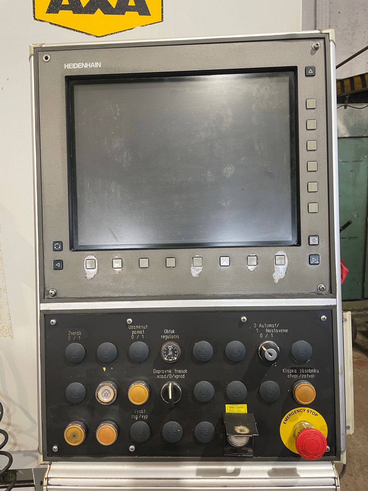 Used AXA VCC 1000 I Vertical Machining Center I 2005