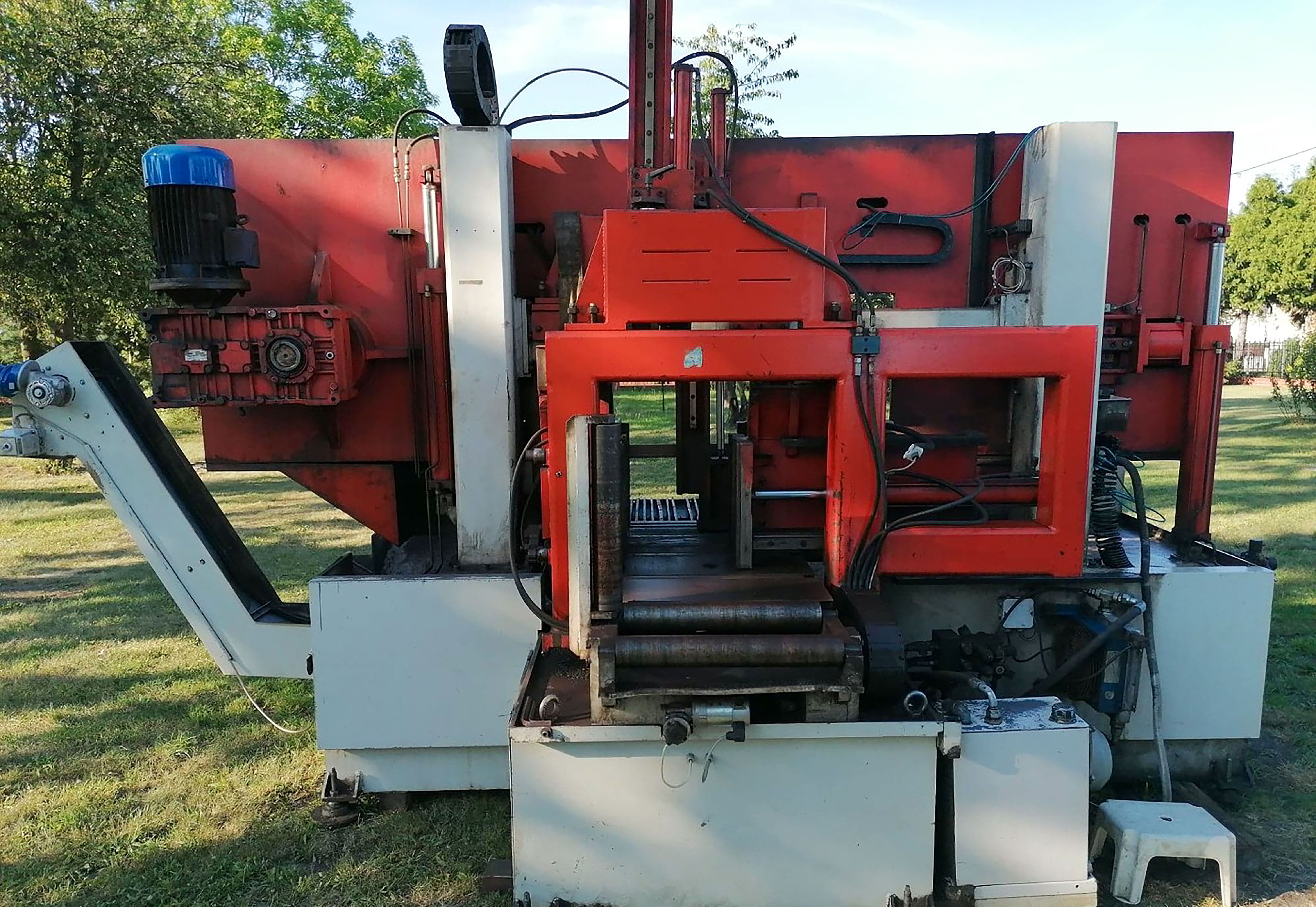 Usado BTM Bianco 560A - Sierra de Banda - 2001