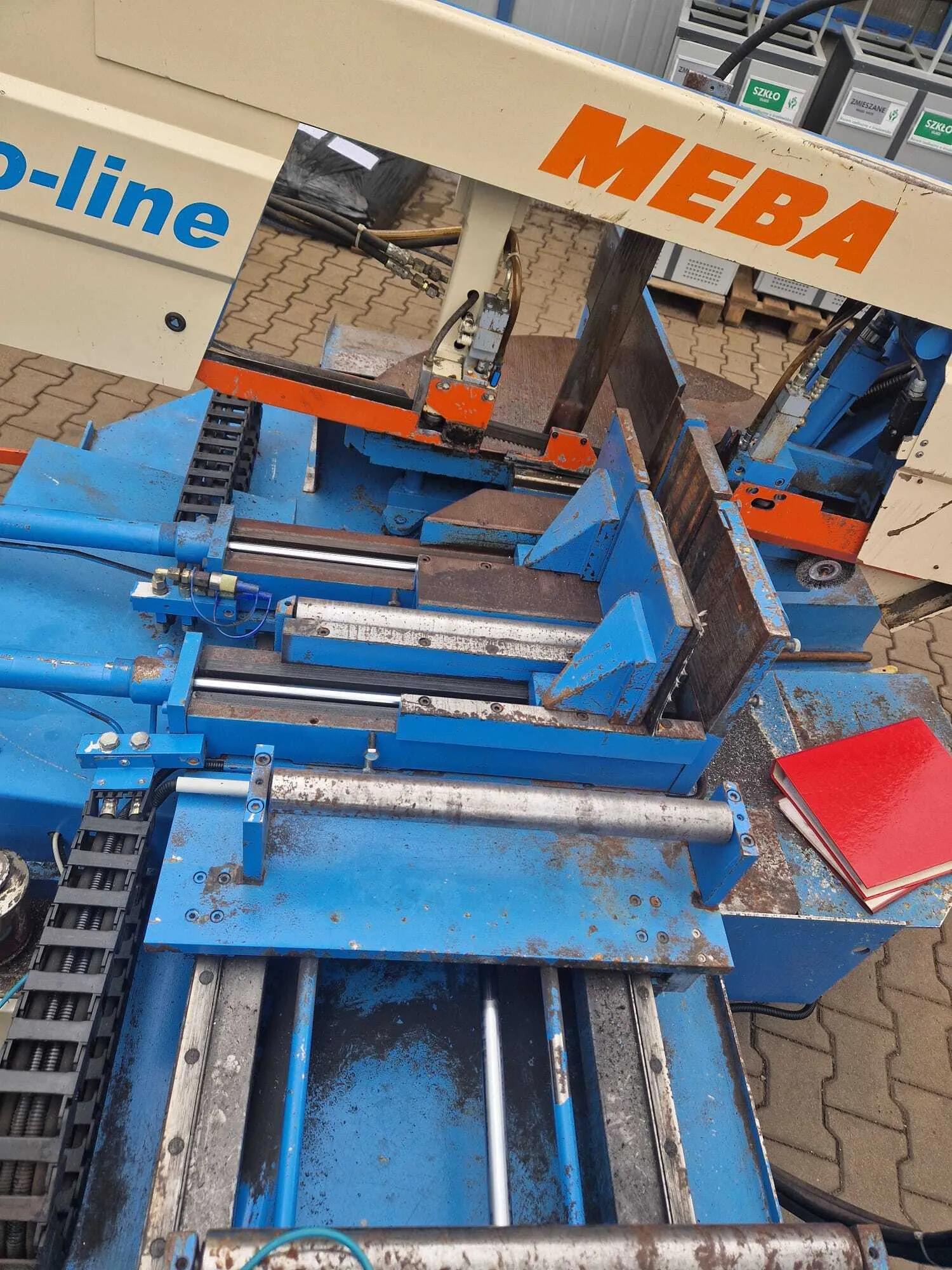 Usado Sierra de cinta MEBA Eco-line 320 DGA I