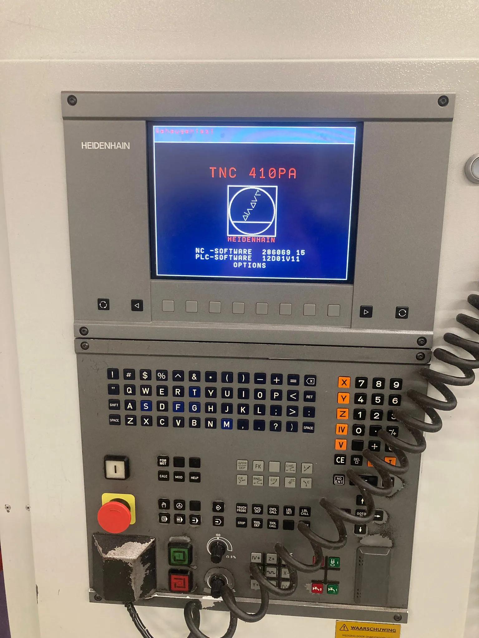 Usado Centro de Mecanizado Vertical Bridgeport VMC 800/22 I