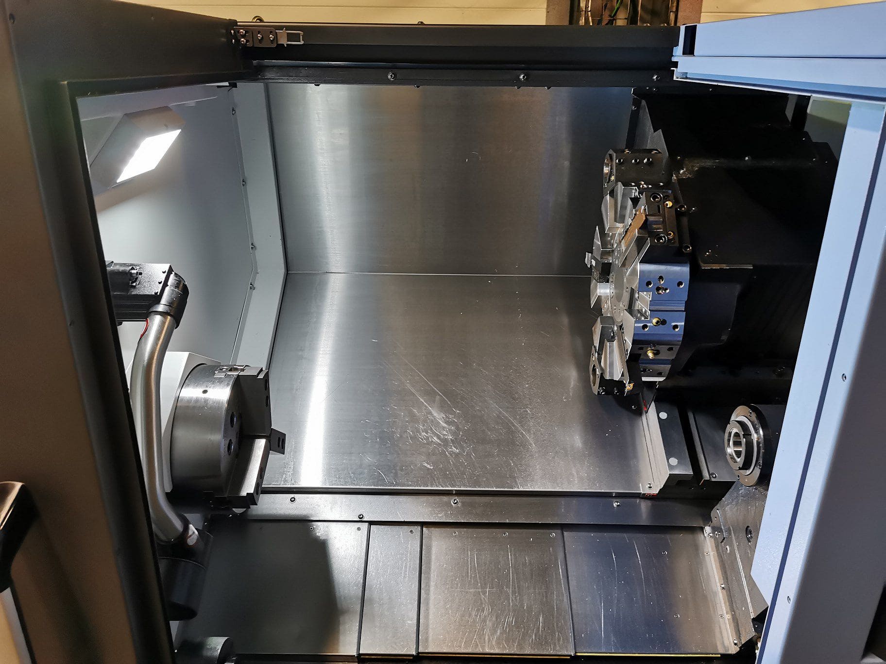 Used Doosan Puma GT 2600 - CNC Lathe - 2017