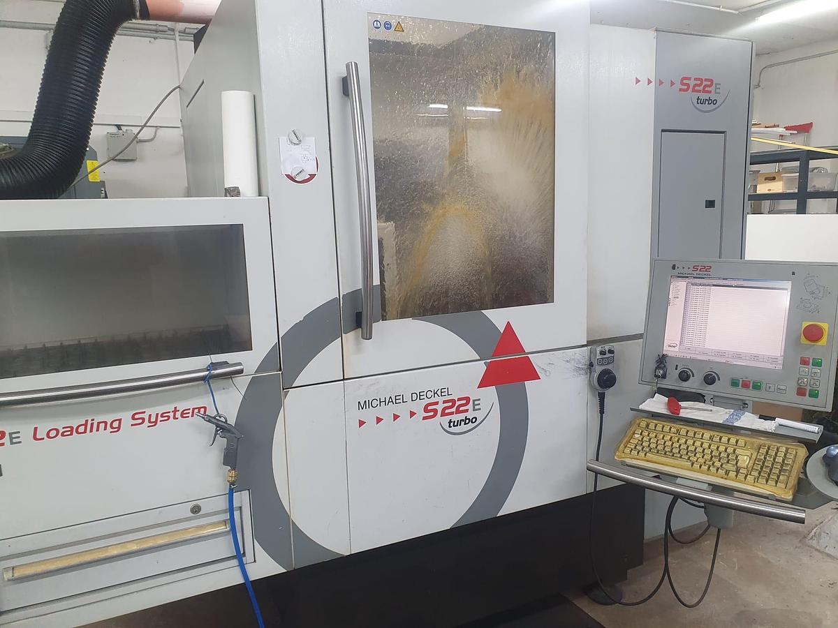 Used Michael DECKEL S22 I CNC Grinding Machine I 2005