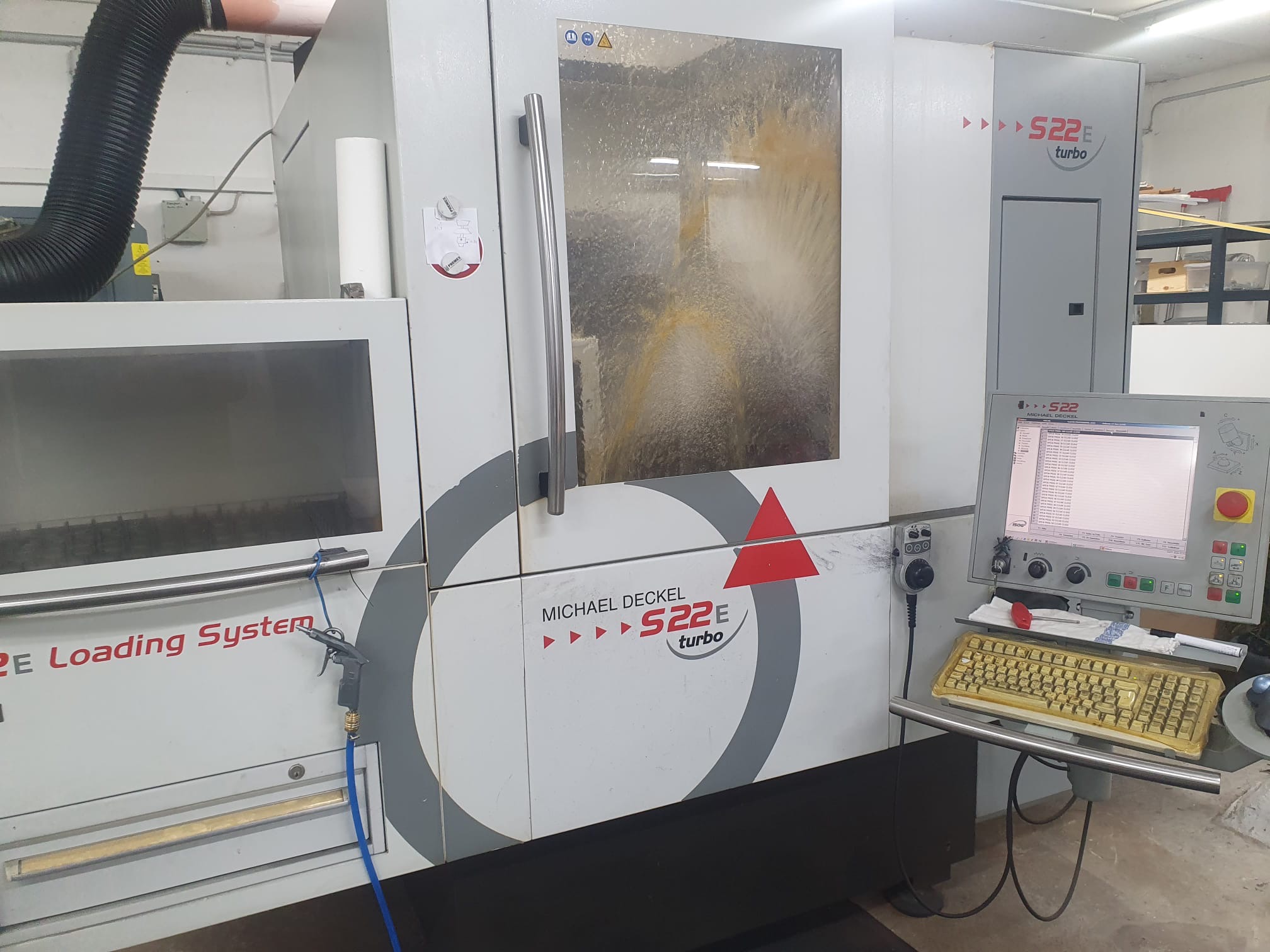 Used Michael DECKEL S22 I CNC Grinding Machine I 2005