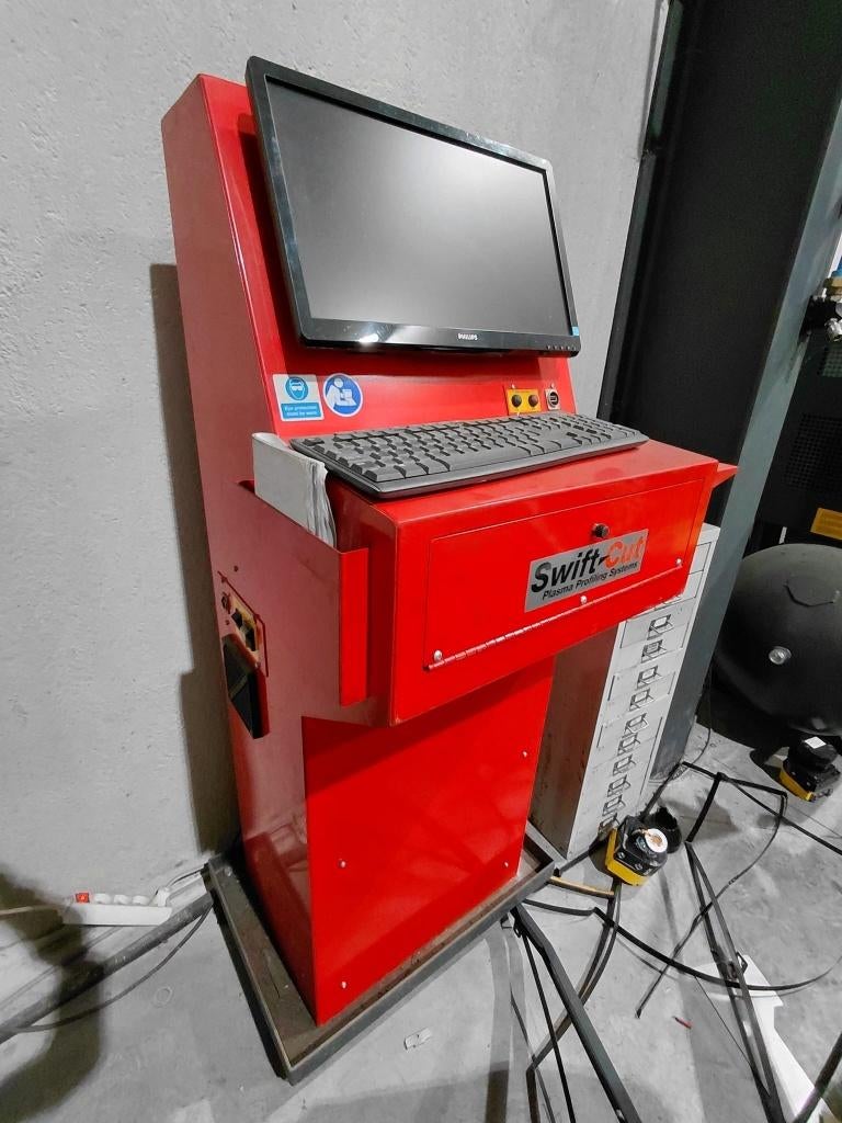 Used Swift-Cut Pro 2500 I Plasma Cutting