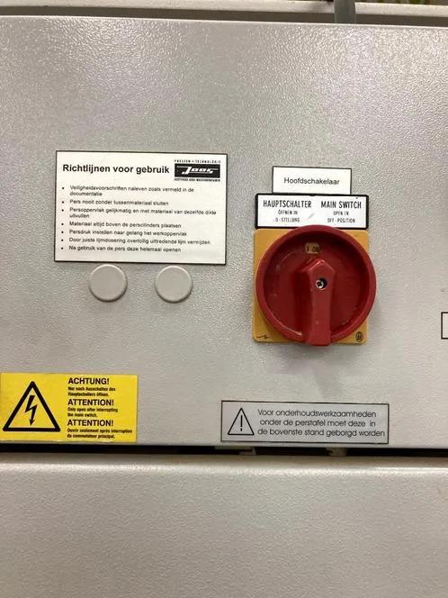 Gebruikt Joos Basic EU 80 I Fineerpers