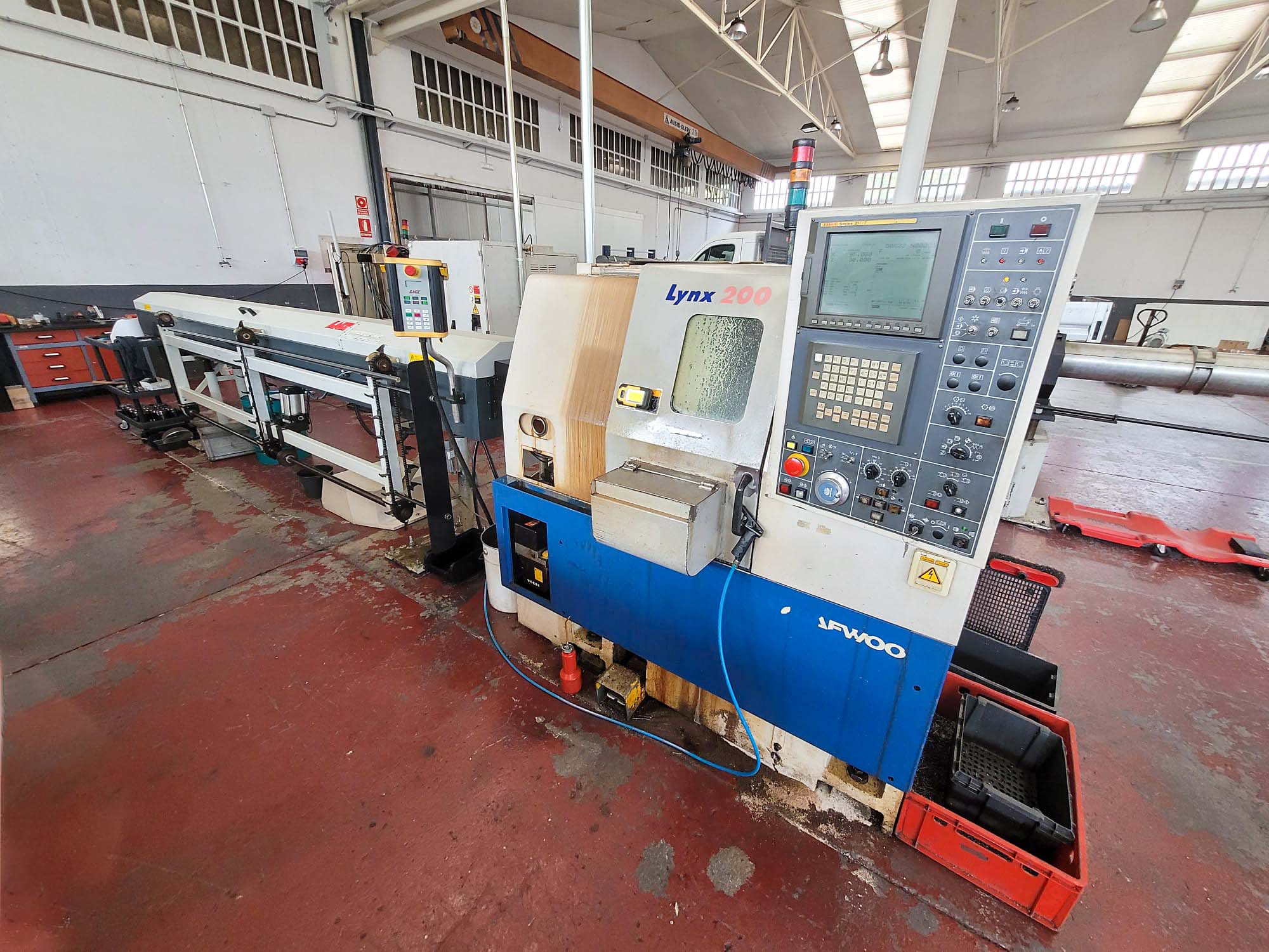 Used Daewoo Lynx 200 - CNC Lathe - 2001