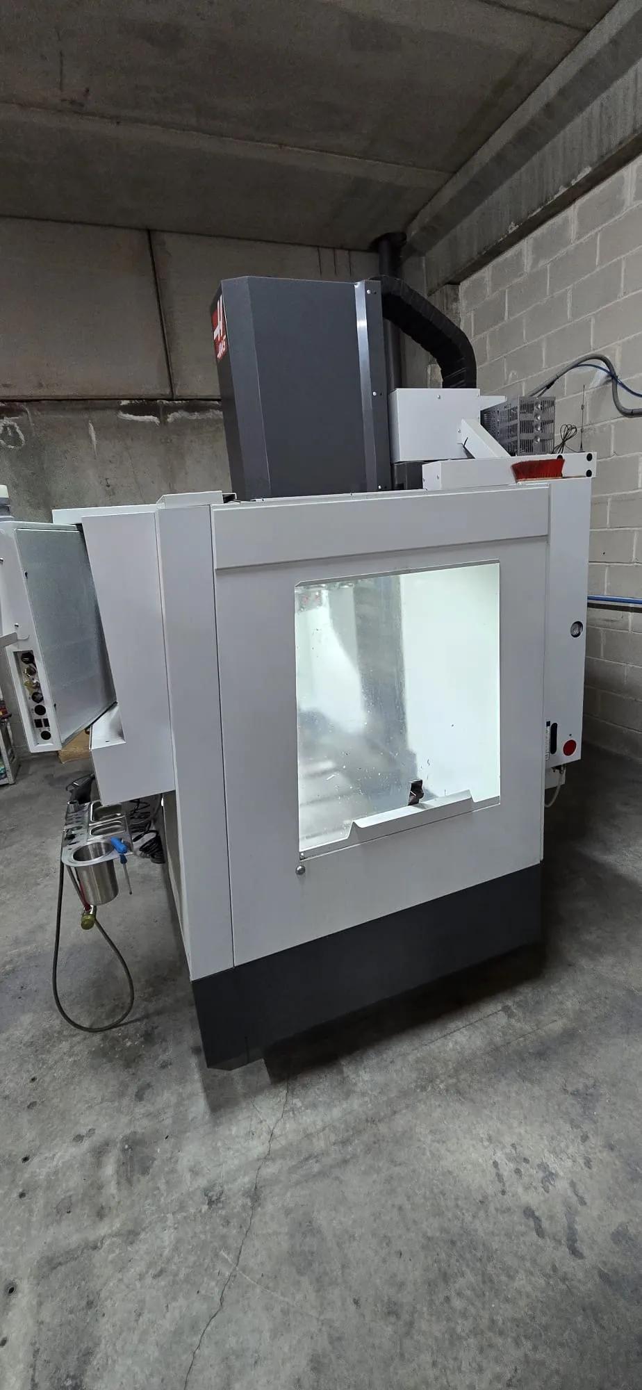 Gebruikt Haas VF2 I Vertical Machining Center