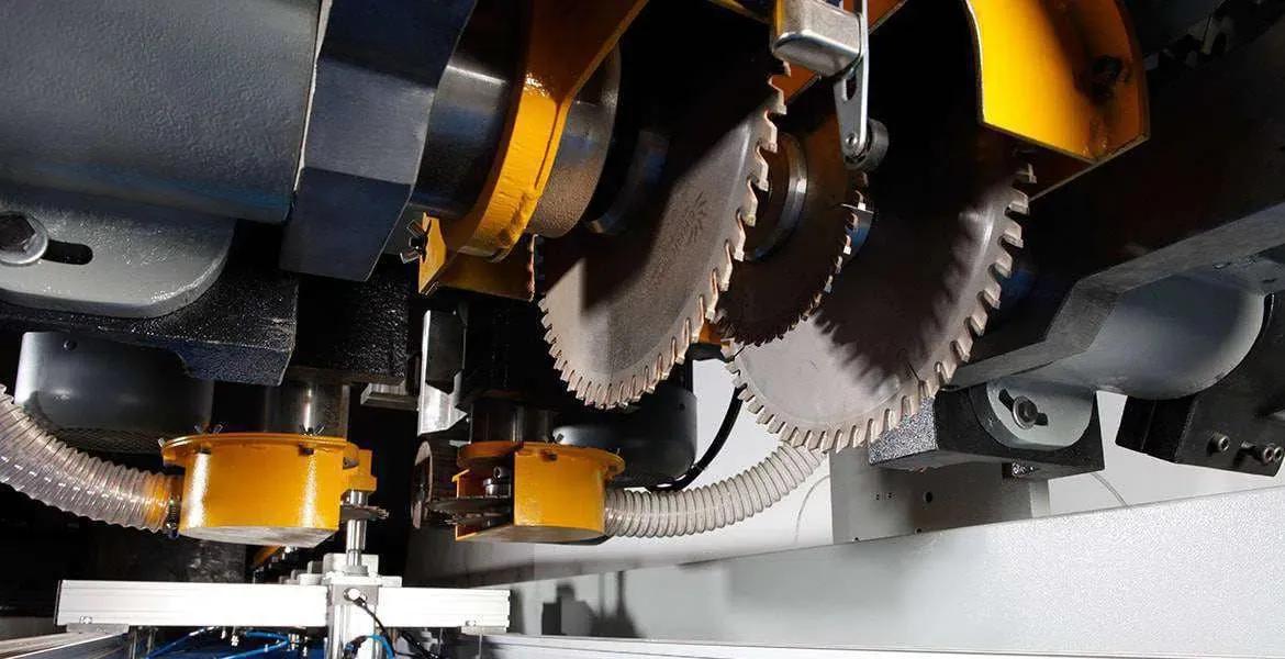 Ozgenc Makina WD 300 I Houten Deurkozijnen Vormmachine