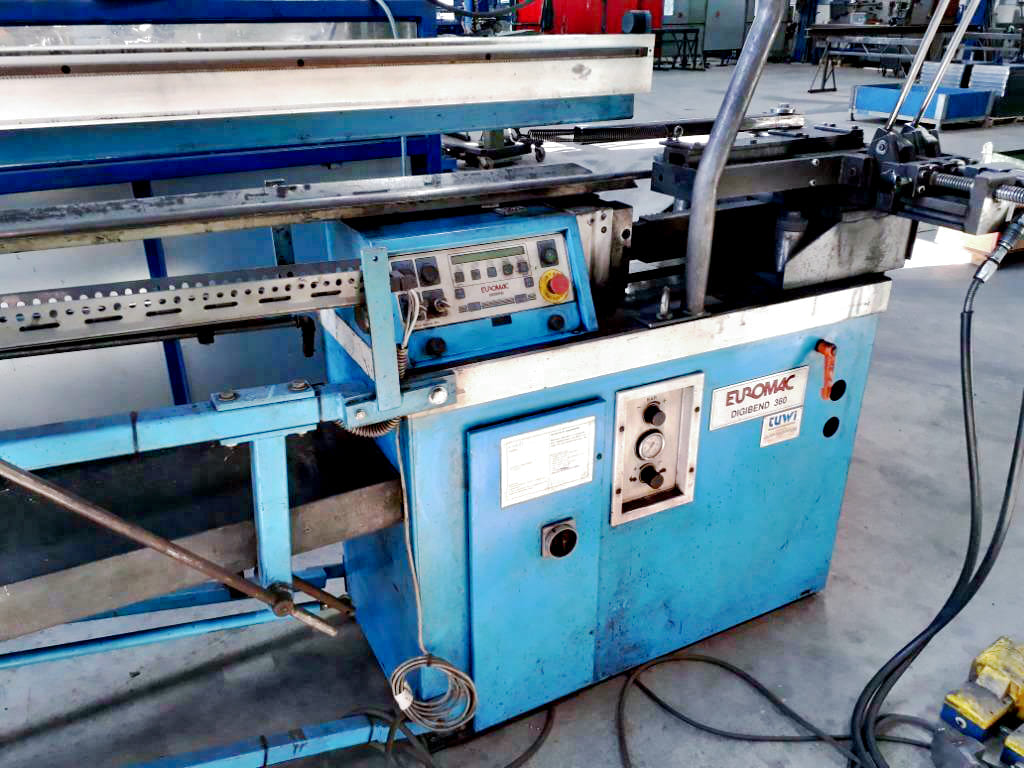 Usado Euromac Digibend 360 - Máquina de plegado - 1993