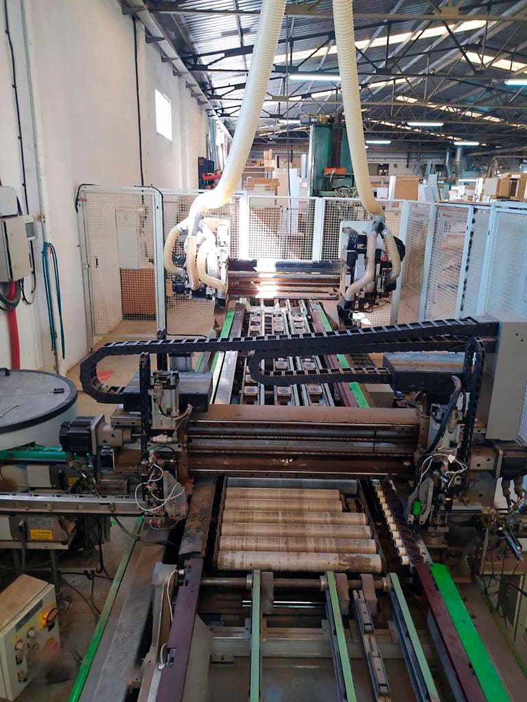 Usado Biesse Comil Insider KT2 - Centros de mecanizado CNC - 2002