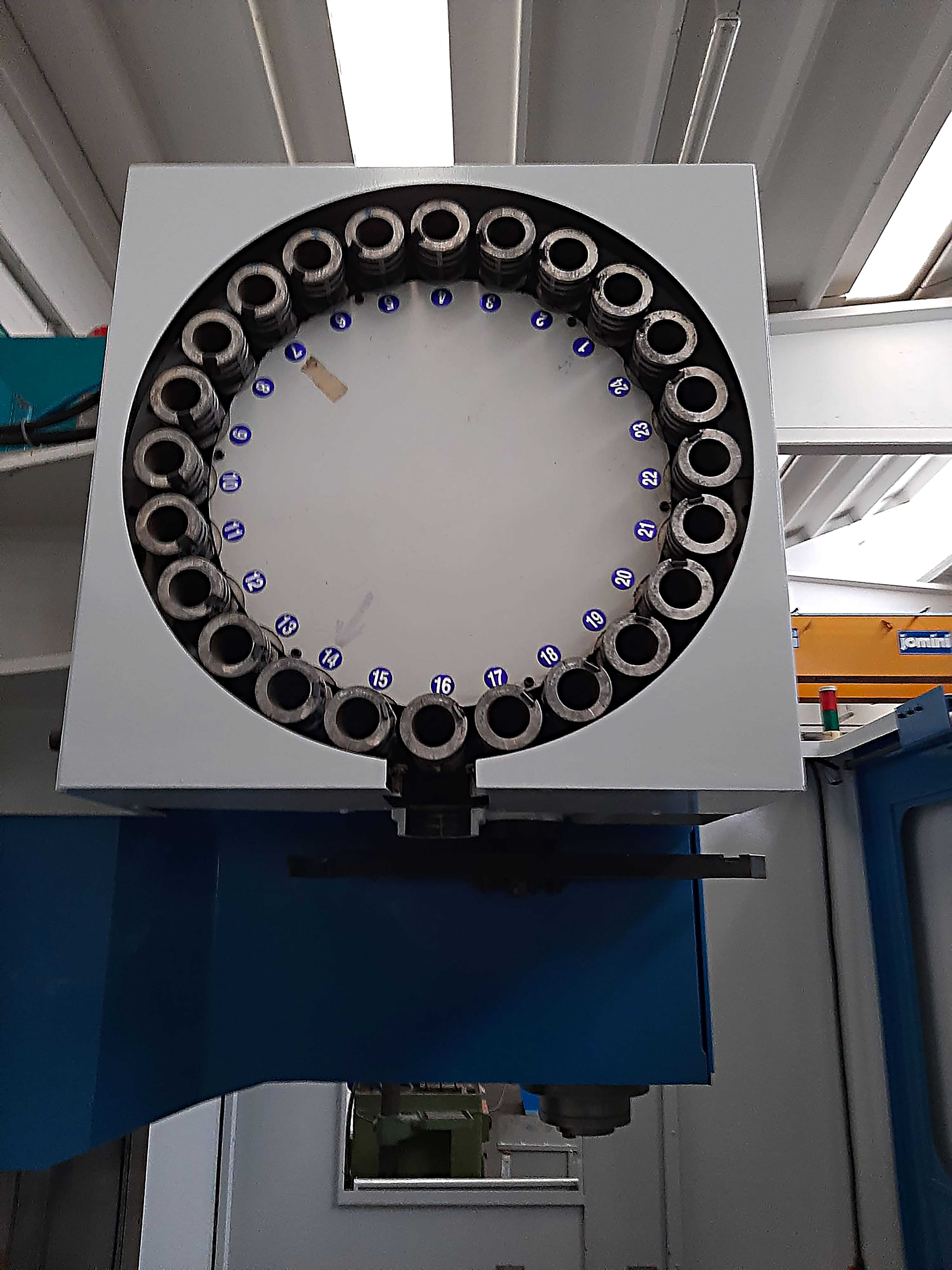 Usado Vantage HSM 127A - Centros de mecanizado verticales - 1999