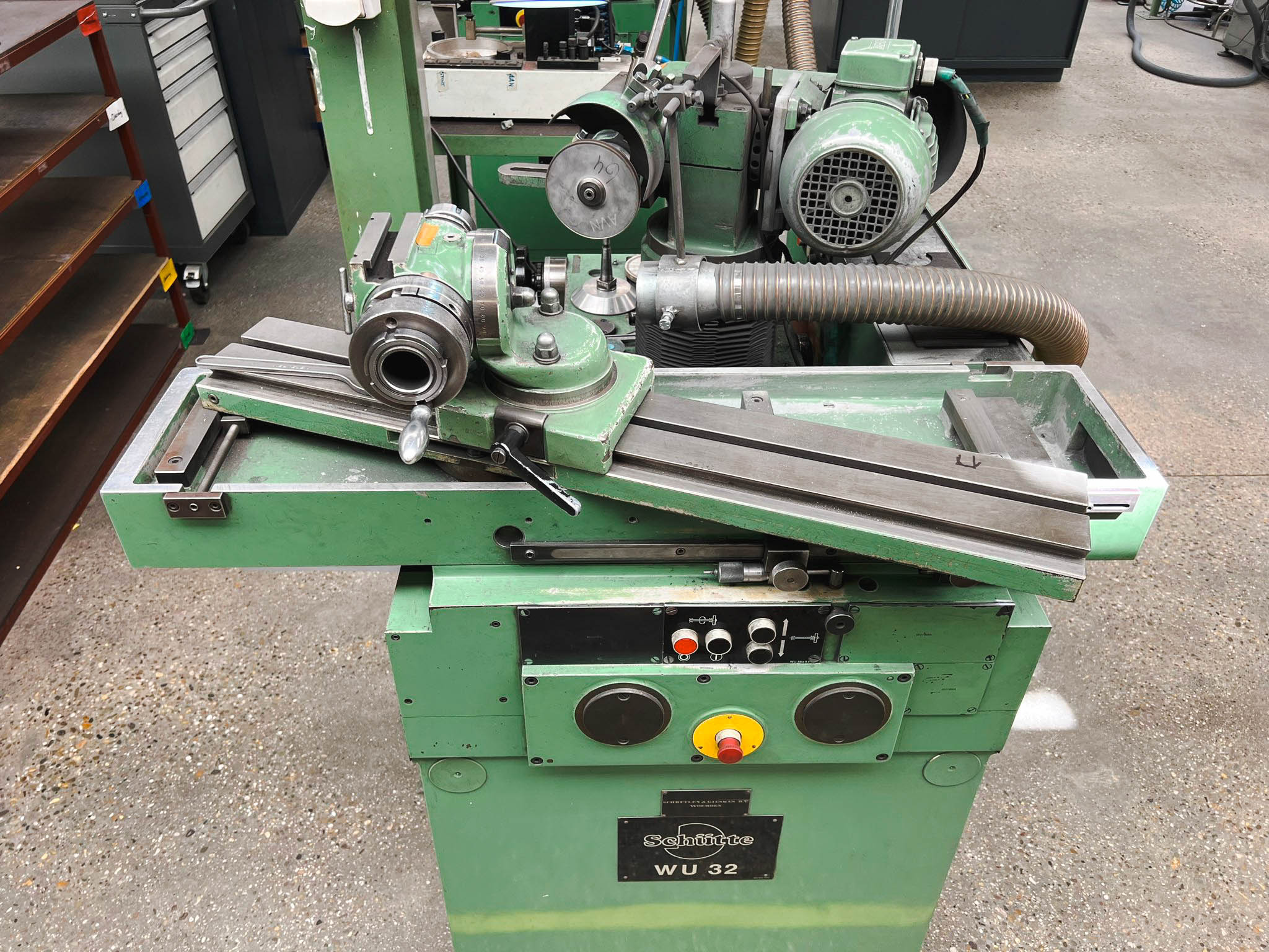 Usado Schutte WU32 - Rectificado - 1982