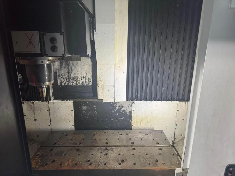 Gebruikt Mazak VCU 500C I Verticaal Bewerkingscentrum