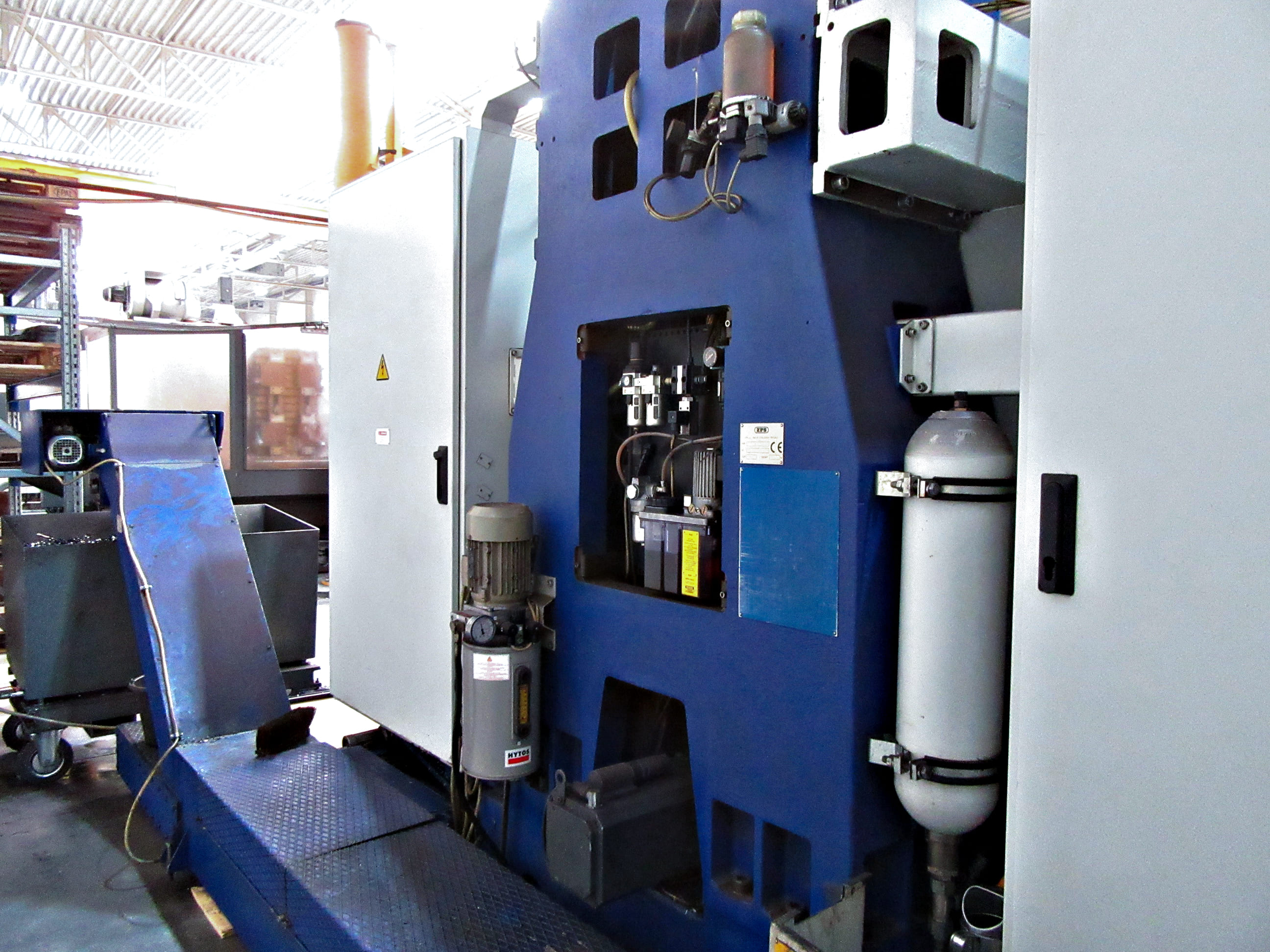 Used ZPS MCFV 2080 NT -  CNC Vertical machining centres  -  2000