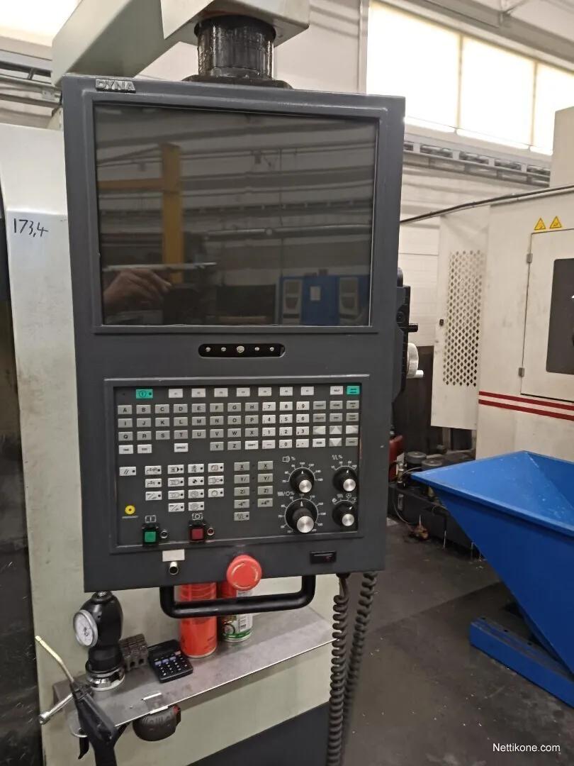 Gebruikt Dyna DM 2418L I Verticaal bewerkingscentrum