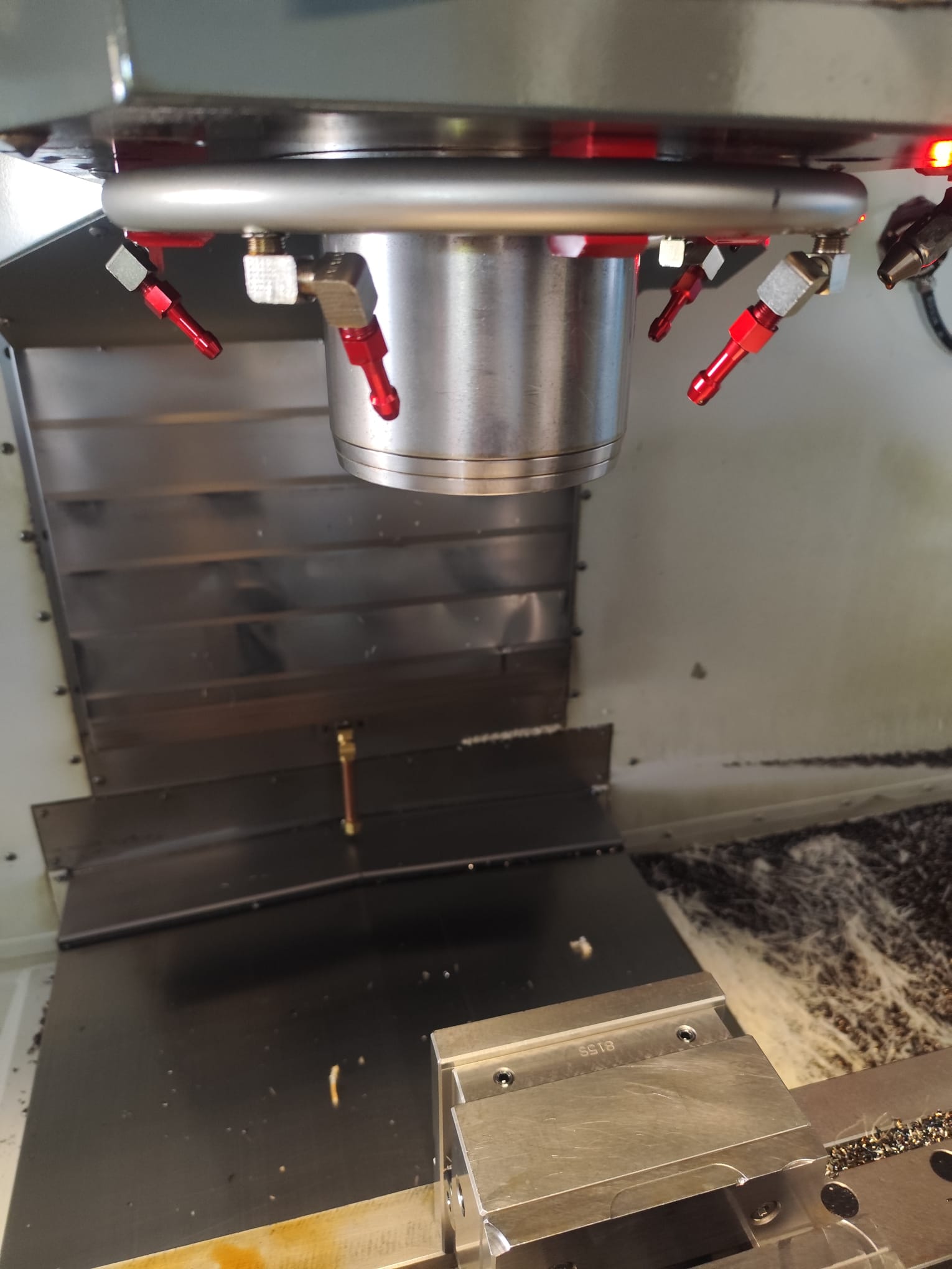 Used Haas VF-5/40 I Vertical Machining Centers I 2014