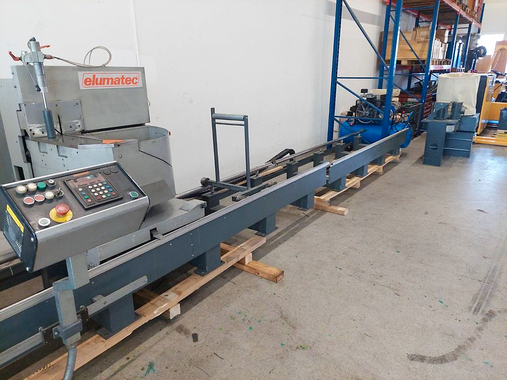 Usado Elumatec DG 204 - Sierra de Mitre Doble - 1994