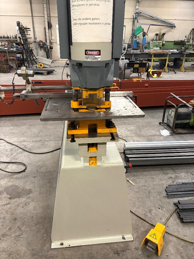 Used Haco Kingsland Multi 60 I Steelworker I 2009