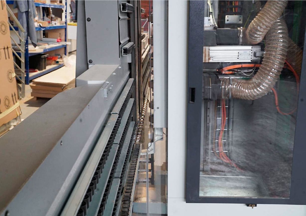 Usado Biesse Skipper V31 - Perforadora CNC - 2011