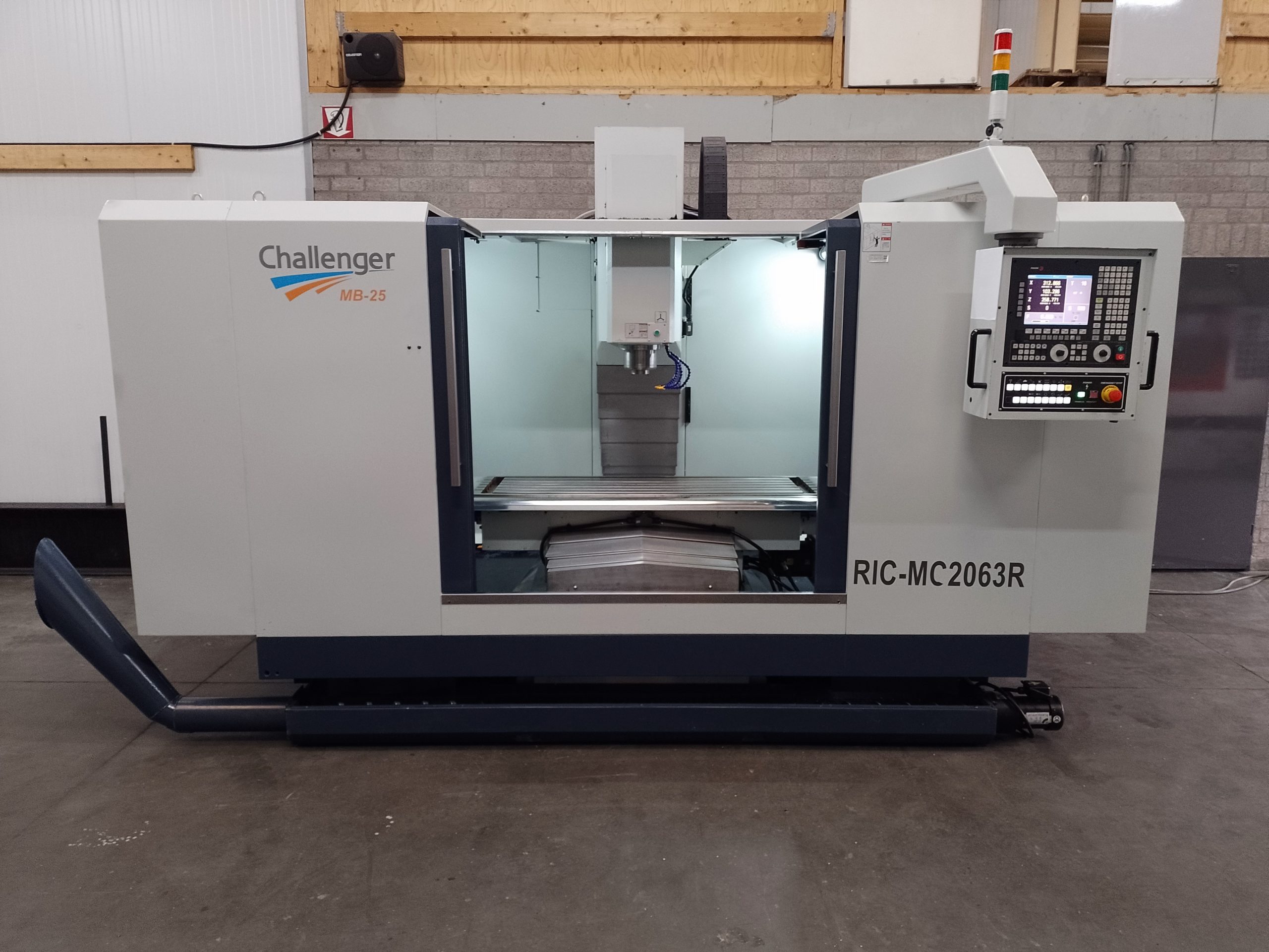 Used Richyoung Challenger RIC-MC2063R I Vertical Machining Center I 2013